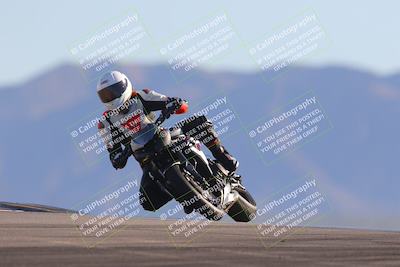 media/Nov-06-2023-Moto Forza (Mon) [[ce023d0744]]/3-Intermediate Group/Session 5 (Turn 9)/
